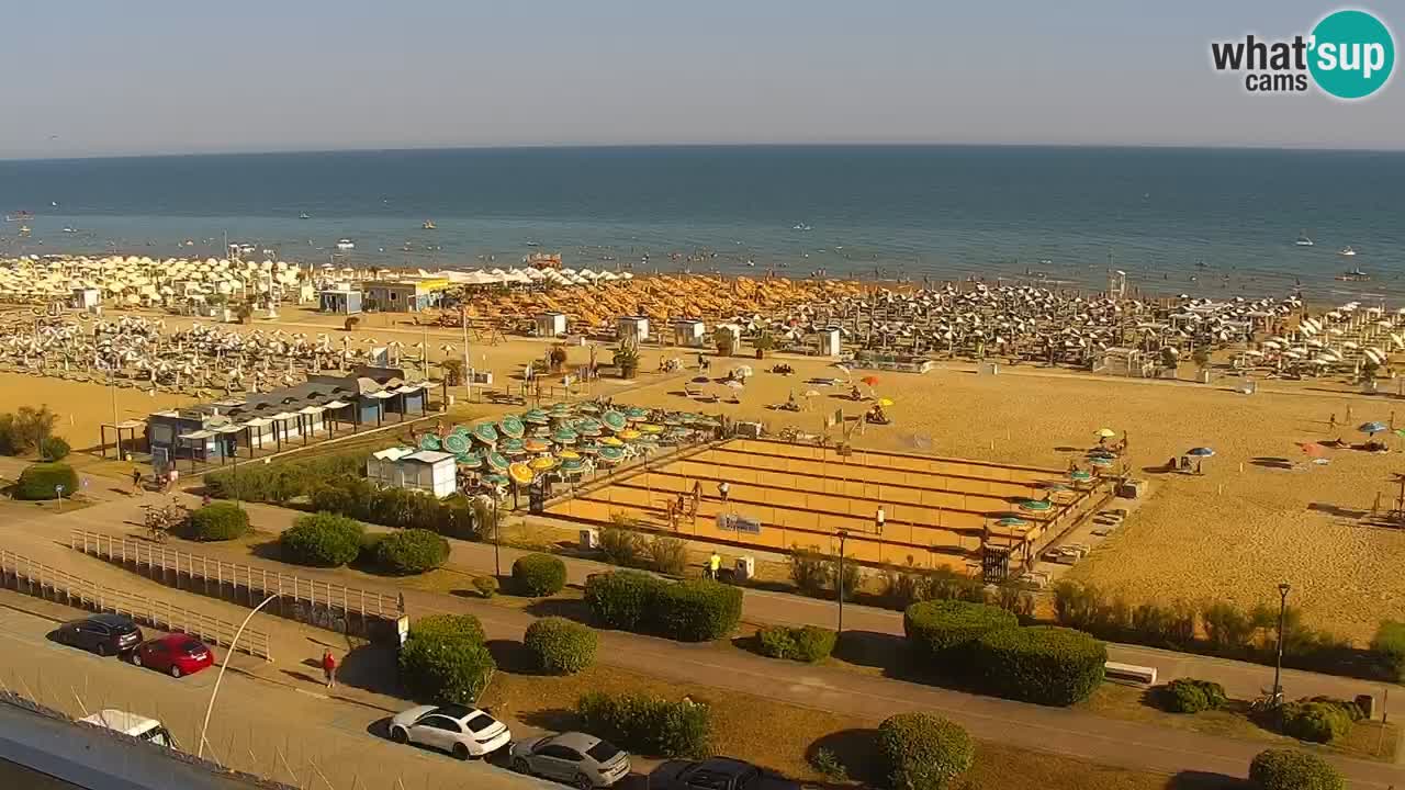 La spiaggia di Bibione webcam live e piazzale Zenit