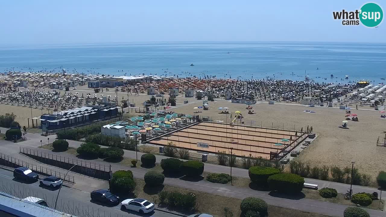 La spiaggia di Bibione webcam live e piazzale Zenit