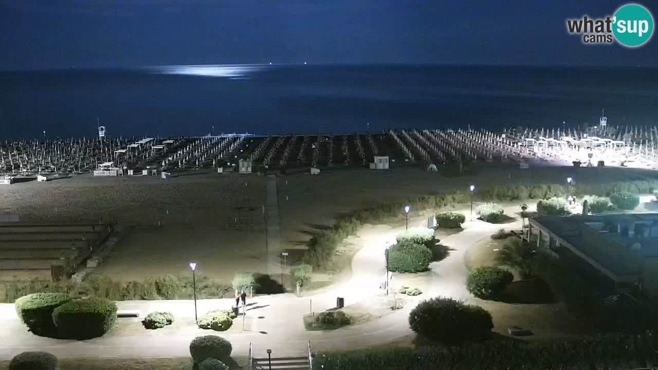 La spiaggia di Bibione webcam live e piazzale Zenit