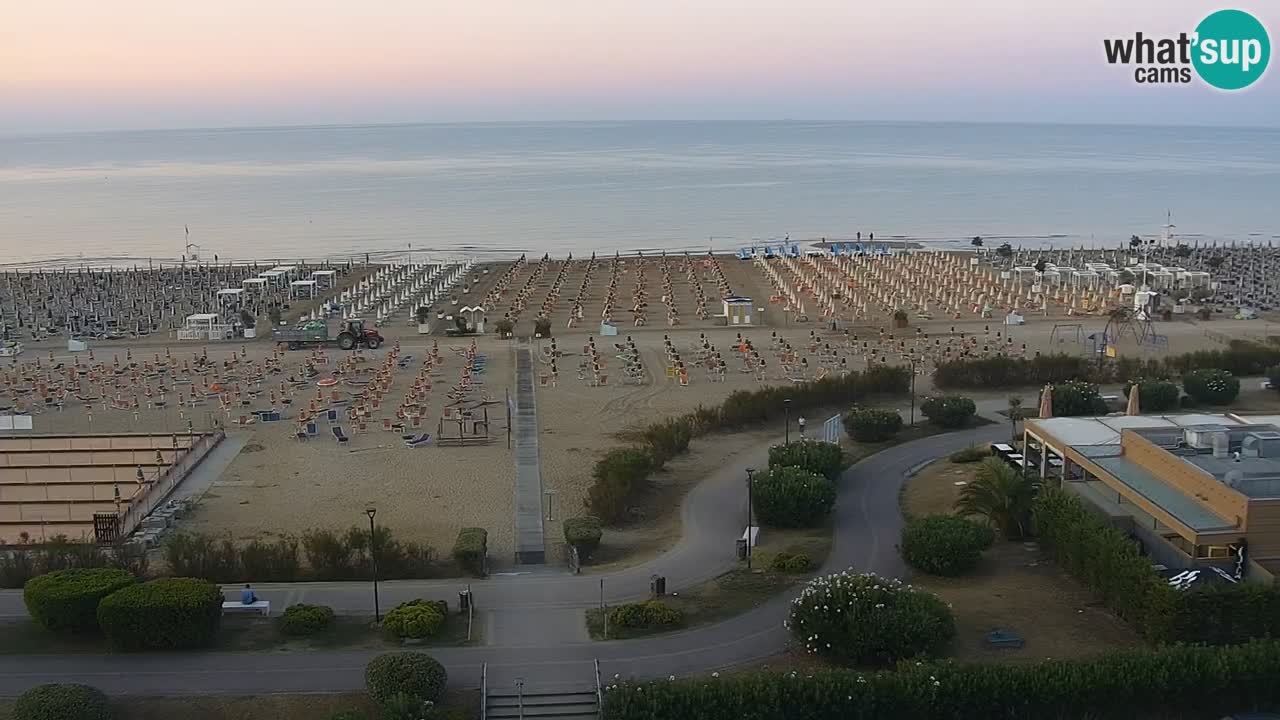 La spiaggia di Bibione webcam live e piazzale Zenit