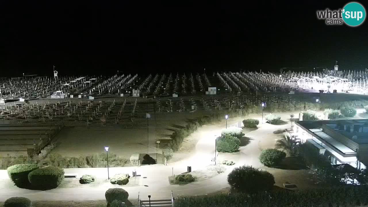 La spiaggia di Bibione webcam live e piazzale Zenit