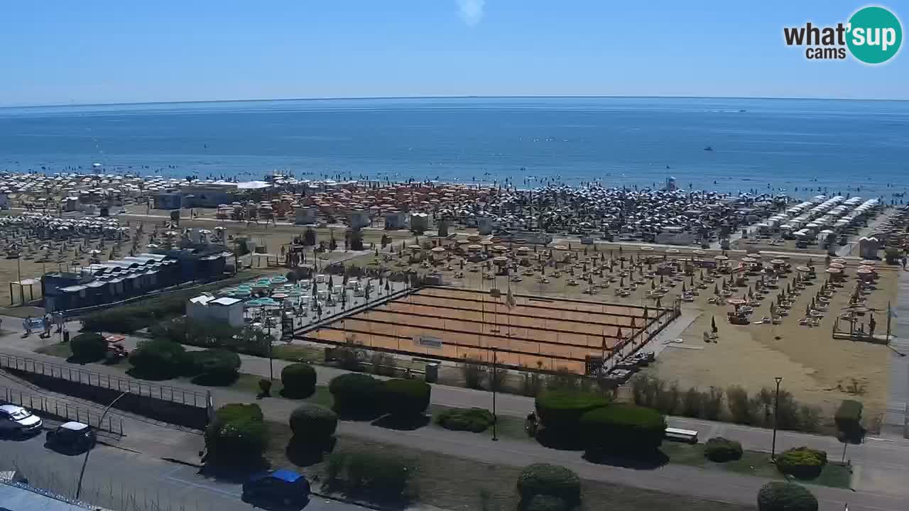 La spiaggia di Bibione webcam live e piazzale Zenit