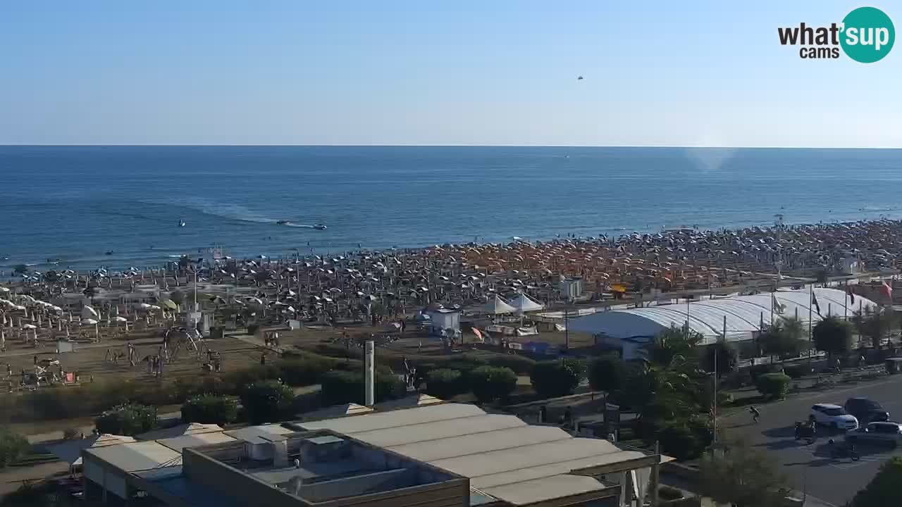 La spiaggia di Bibione webcam live e piazzale Zenit