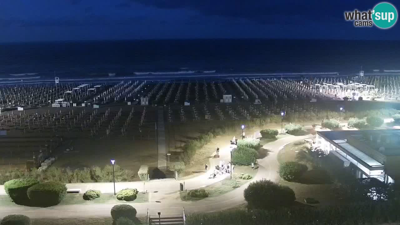 La spiaggia di Bibione webcam live e piazzale Zenit