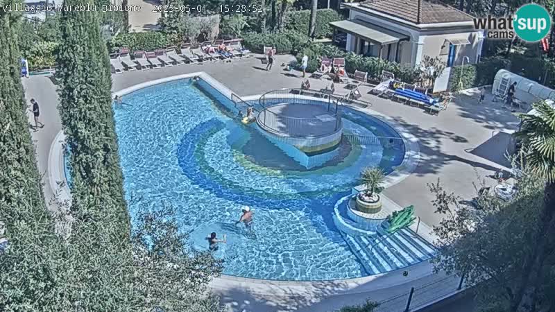 Villaggio Mare Blu bazen Spletna kamera V živo Bibione Pineda – Italija