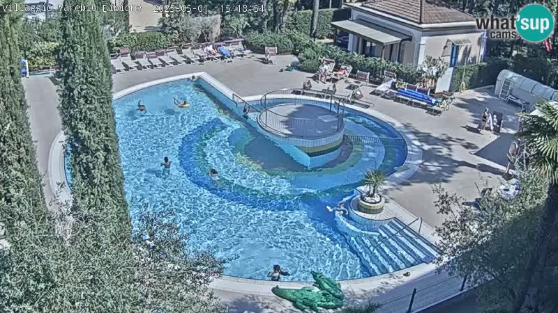Villaggio Mare Blu bazen Spletna kamera V živo Bibione Pineda – Italija