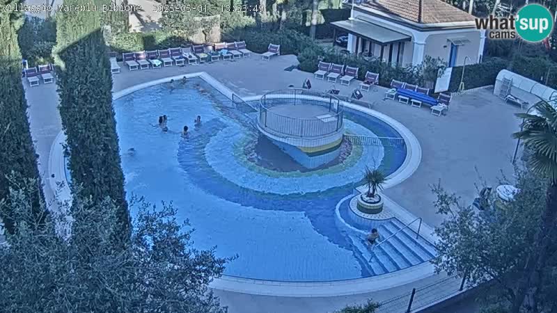 Piscina Villaggio Mare Blu EN VIVO webcam Bibione Pineda – Italia