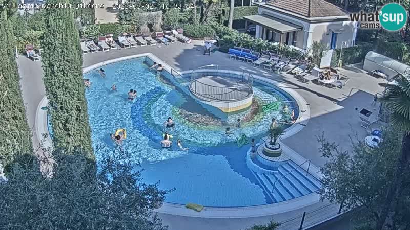 Villaggio Mare Blu pool LIVE webcam Bibione Pineda – Italy