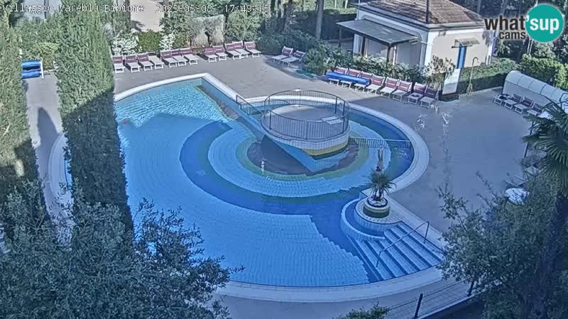 Villaggio Mare Blu pool LIVE webcam Bibione Pineda – Italy