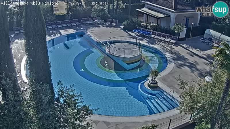 Villaggio Mare Blu bazen Spletna kamera V živo Bibione Pineda – Italija