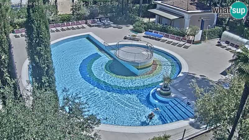 Villaggio Mare Blu pool LIVE webcam Bibione Pineda – Italy