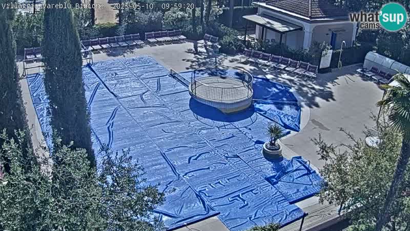 Villaggio Mare Blu pool LIVE webcam Bibione Pineda – Italy