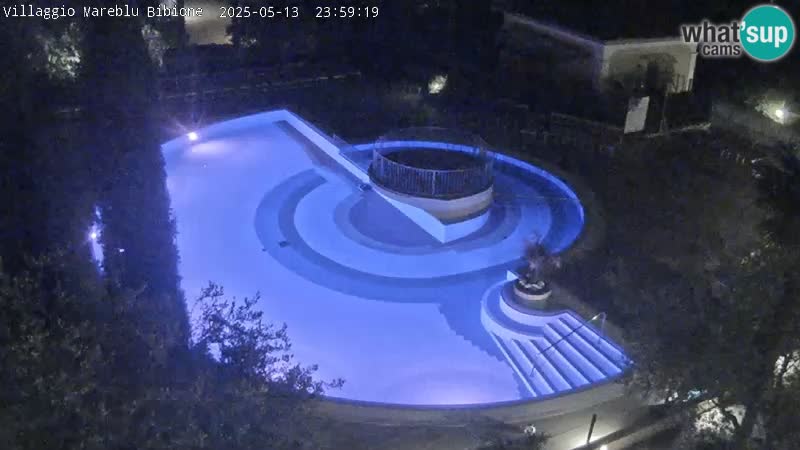 Villaggio Mare Blu bazen UŽIVO web kamera Bibione Pineda – Italija