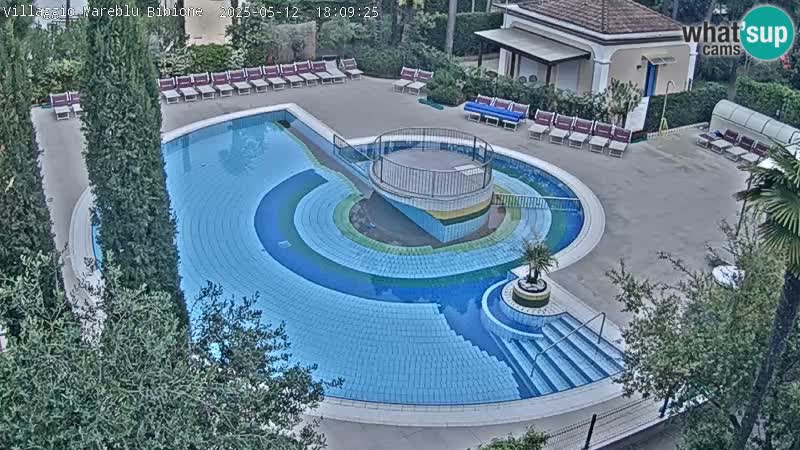 Villaggio Mare Blu bazen Spletna kamera V živo Bibione Pineda – Italija