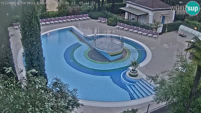Villaggio Mare Blu bazen Spletna kamera V živo Bibione Pineda – Italija