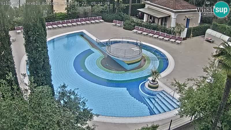 Villaggio Mare Blu bazen Spletna kamera V živo Bibione Pineda – Italija