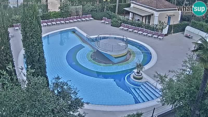 Villaggio Mare Blu bazen Spletna kamera V živo Bibione Pineda – Italija