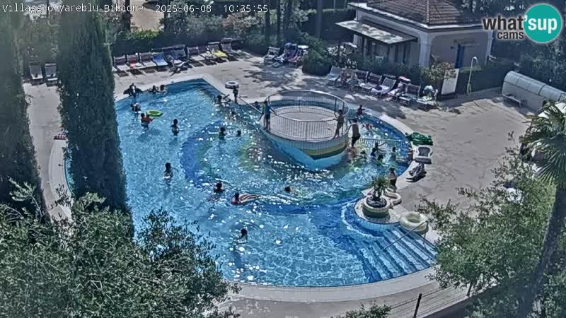 Piscina Villaggio Mare Blu EN VIVO webcam Bibione Pineda – Italia