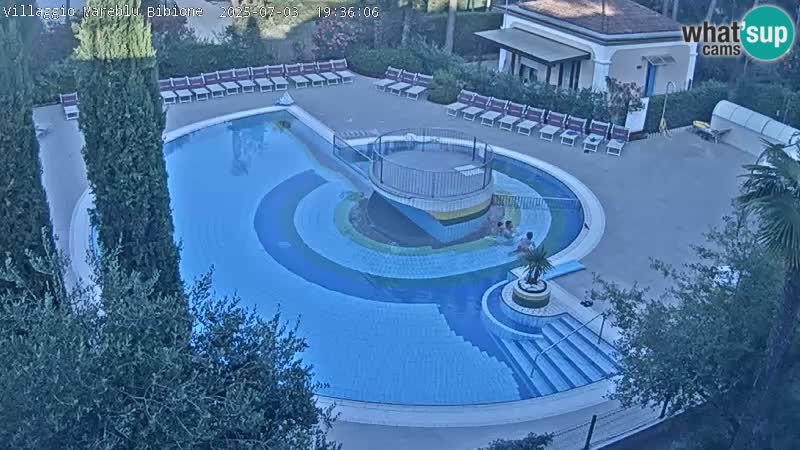 Villaggio Mare Blu bazen Spletna kamera V živo Bibione Pineda – Italija