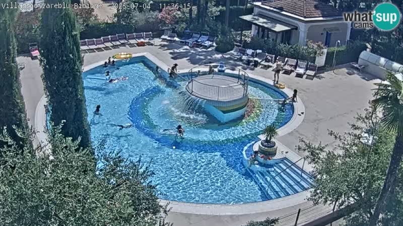 Villaggio Mare Blu bazen Spletna kamera V živo Bibione Pineda – Italija