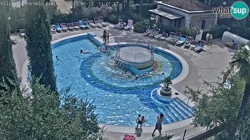 Villaggio Mare Blu bazen Spletna kamera V živo Bibione Pineda – Italija