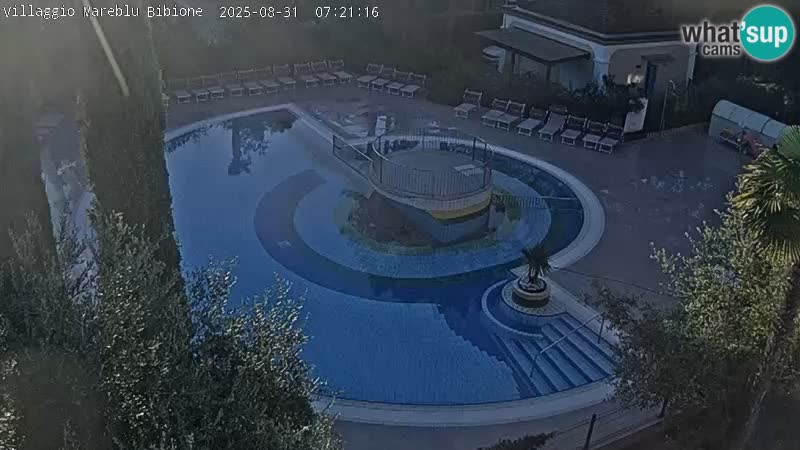 Piscina Villaggio Mare Blu EN VIVO webcam Bibione Pineda – Italia