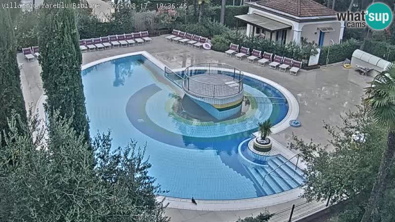 Villaggio Mare Blu pool LIVE webcam Bibione Pineda – Italy