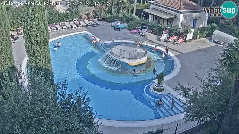 Villaggio Mare Blu bazen Spletna kamera V živo Bibione Pineda – Italija