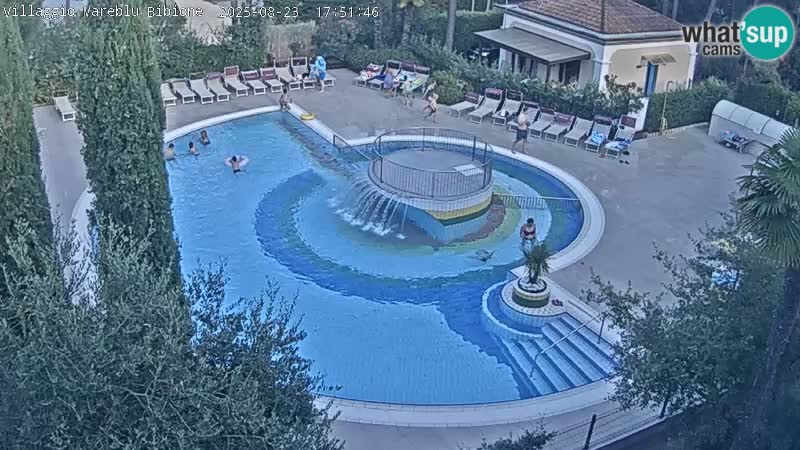 Piscina Villaggio Mare Blu EN VIVO webcam Bibione Pineda – Italia