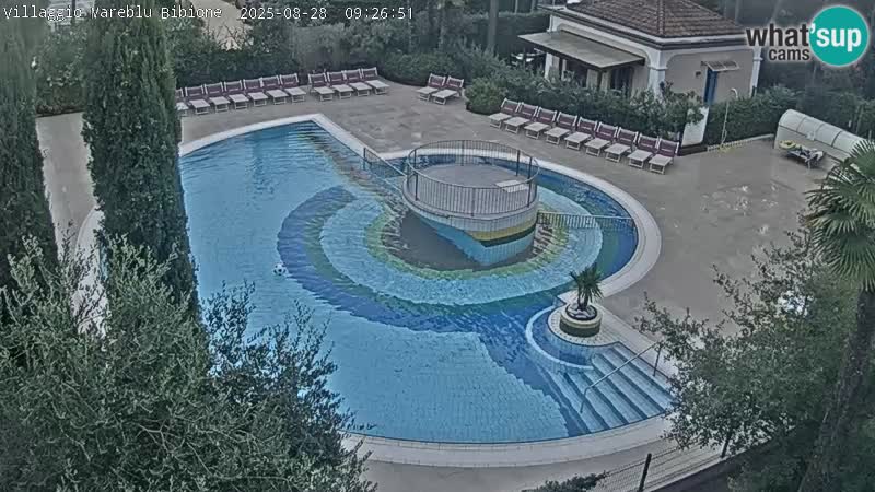 Villaggio Mare Blu bazen Spletna kamera V živo Bibione Pineda – Italija