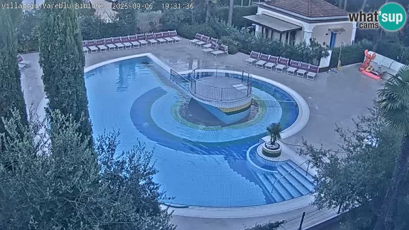 Villaggio Mare Blu pool LIVE webcam Bibione Pineda – Italy