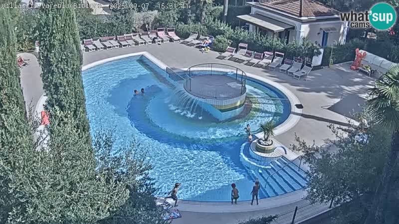 Villaggio Mare Blu bazen Spletna kamera V živo Bibione Pineda – Italija
