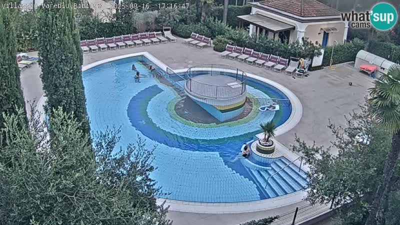 Villaggio Mare Blu bazen Spletna kamera V živo Bibione Pineda – Italija