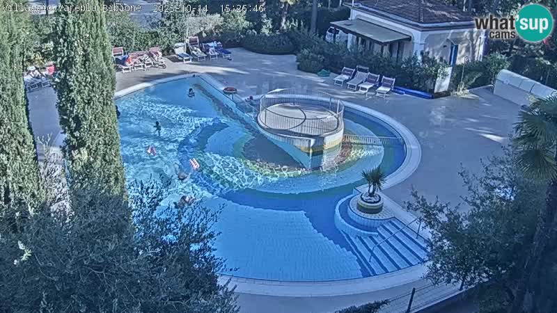 Villaggio Mare Blu pool LIVE webcam Bibione Pineda – Italy