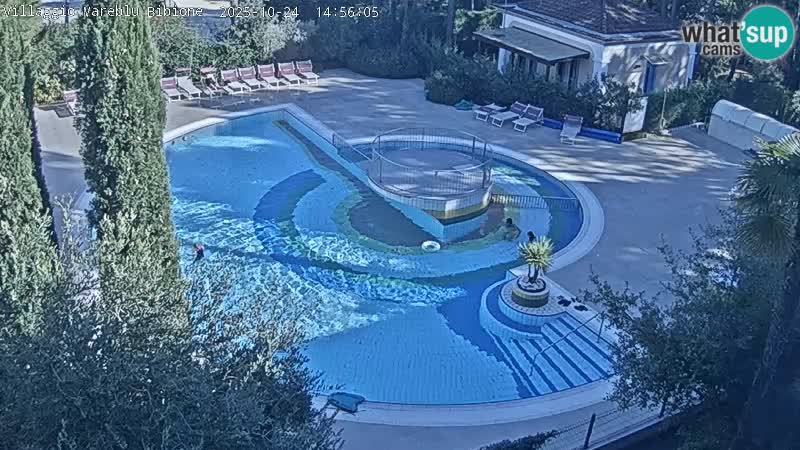 Villaggio Mare Blu bazen Spletna kamera V živo Bibione Pineda – Italija