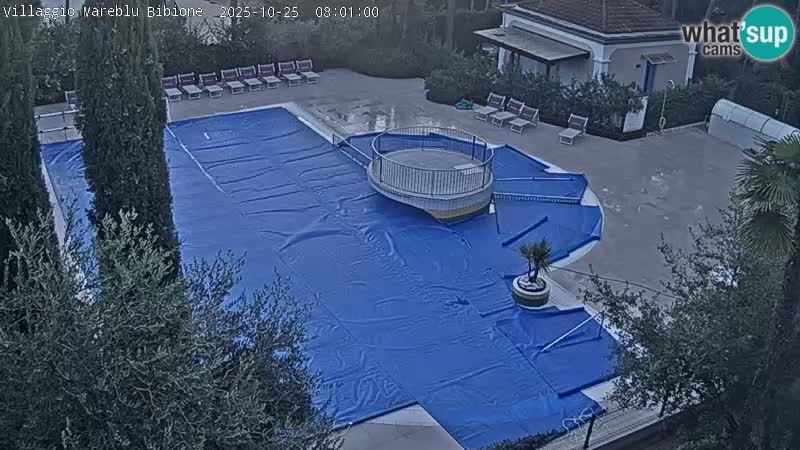 Villaggio Mare Blu bazen Spletna kamera V živo Bibione Pineda – Italija