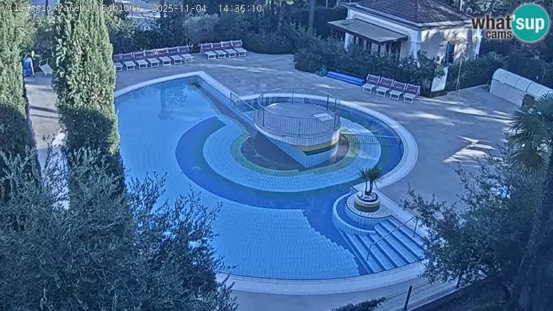 Villaggio Mare Blu bazen Spletna kamera V živo Bibione Pineda – Italija