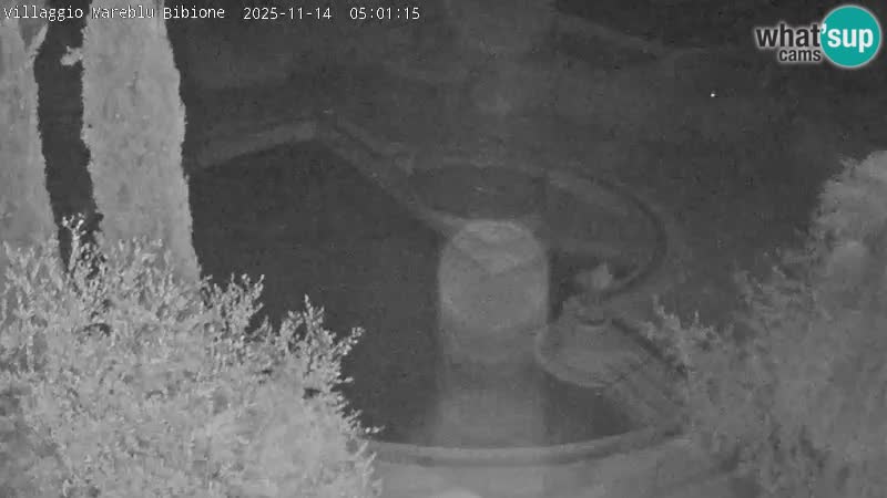 Villaggio Mare Blu bazen UŽIVO web kamera Bibione Pineda – Italija