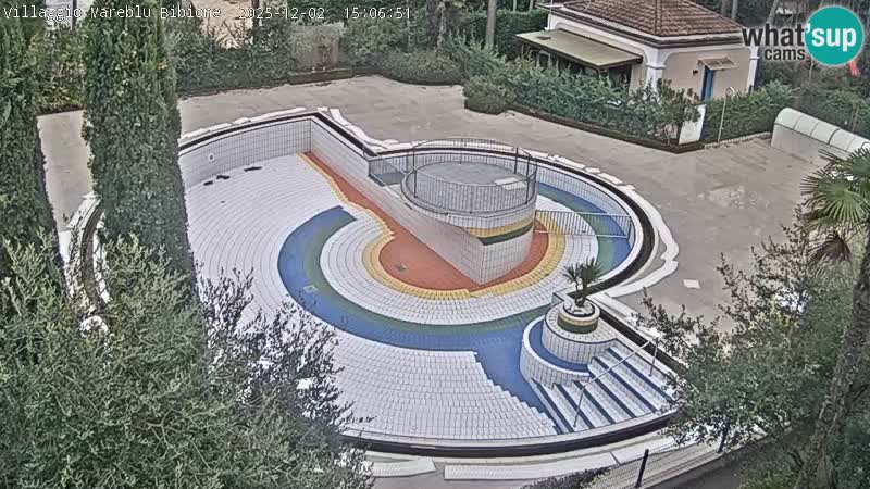 Villaggio Mare Blu bazen Spletna kamera V živo Bibione Pineda – Italija