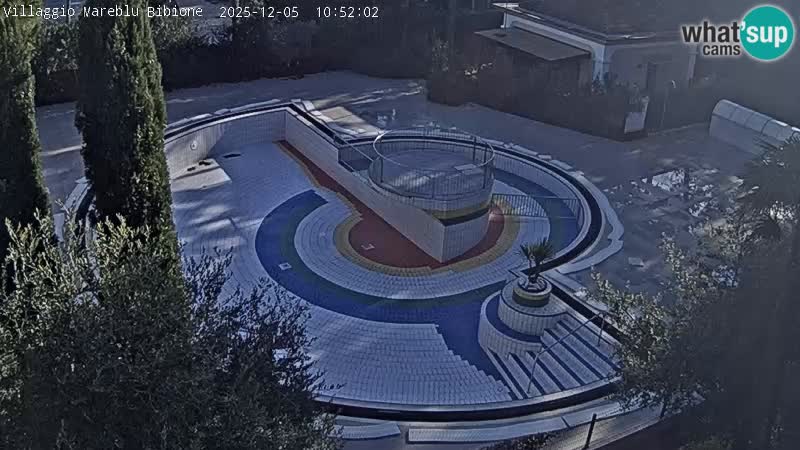 Villaggio Mare Blu bazen Spletna kamera V živo Bibione Pineda – Italija
