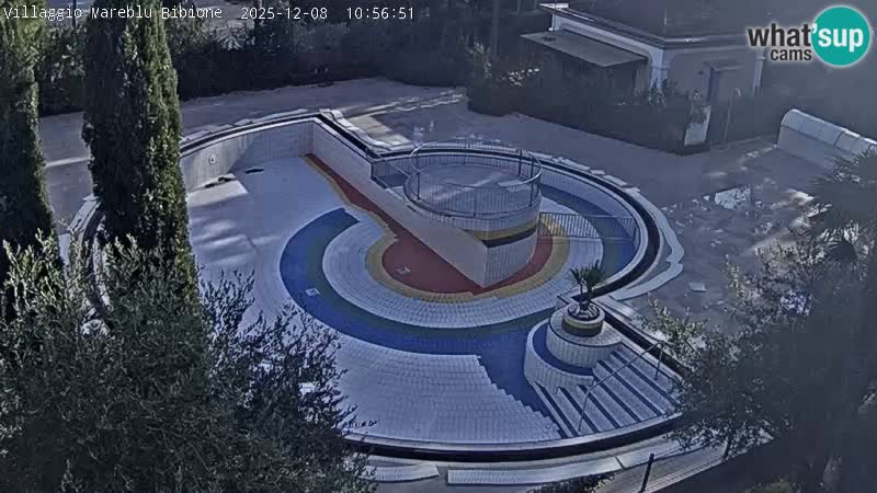 Villaggio Mare Blu bazen Spletna kamera V živo Bibione Pineda – Italija