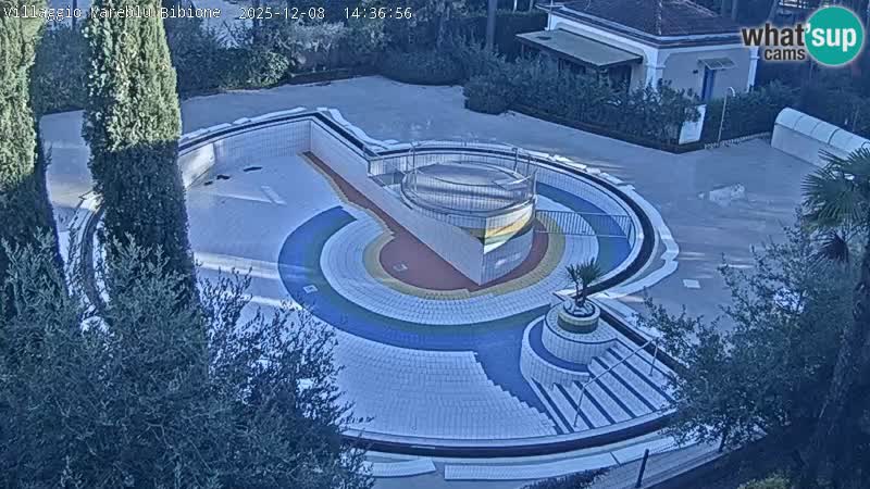 Villaggio Mare Blu pool LIVE webcam Bibione Pineda – Italy