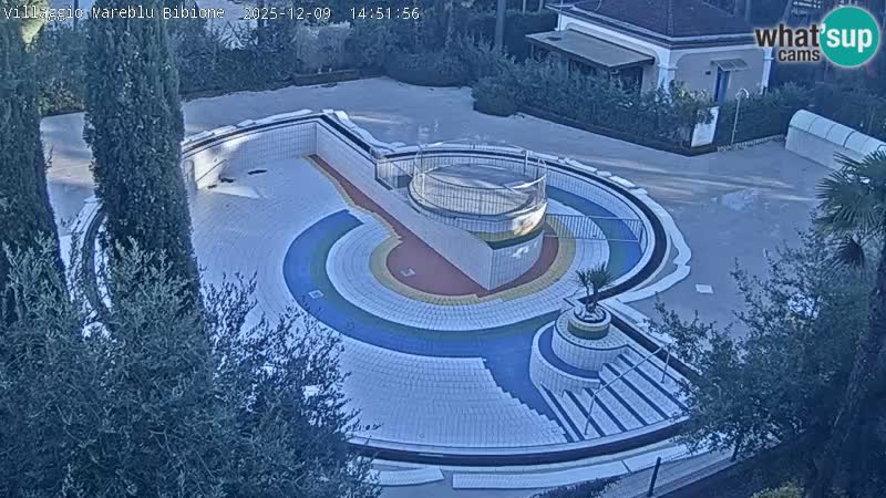 Villaggio Mare Blu bazen Spletna kamera V živo Bibione Pineda – Italija