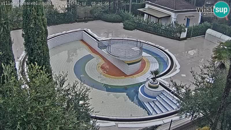 Villaggio Mare Blu bazen Spletna kamera V živo Bibione Pineda – Italija