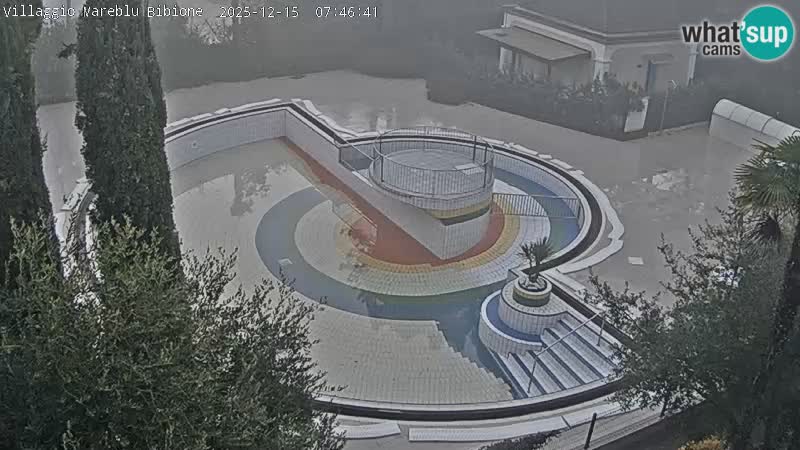 Villaggio Mare Blu bazen Spletna kamera V živo Bibione Pineda – Italija