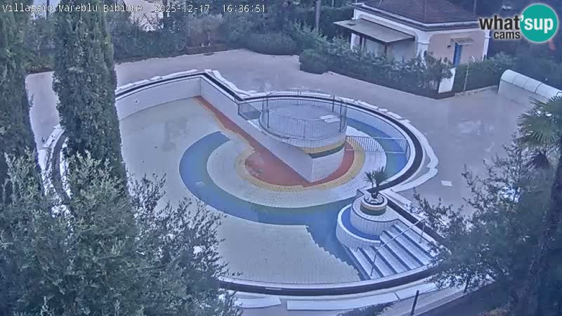 Villaggio Mare Blu pool LIVE webcam Bibione Pineda – Italy