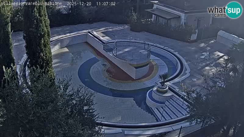 Villaggio Mare Blu bazen Spletna kamera V živo Bibione Pineda – Italija