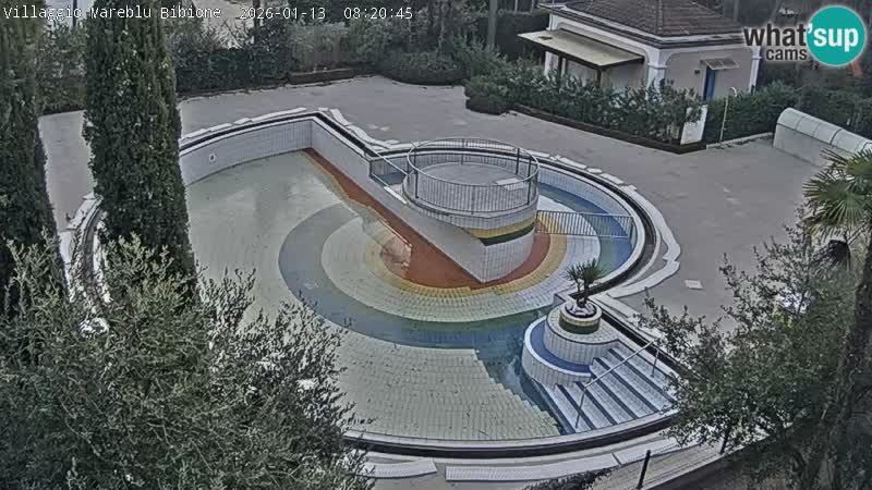 Villaggio Mare Blu bazen UŽIVO web kamera Bibione Pineda – Italija
