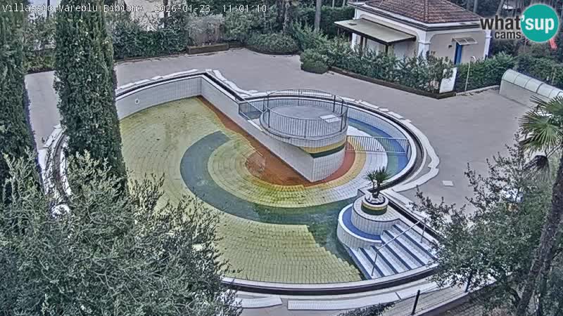 Villaggio Mare Blu bazen Spletna kamera V živo Bibione Pineda – Italija