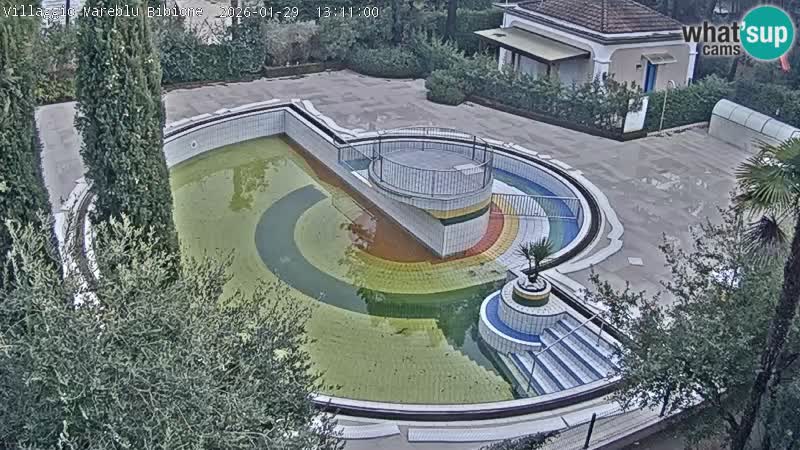 Villaggio Mare Blu bazen UŽIVO web kamera Bibione Pineda – Italija